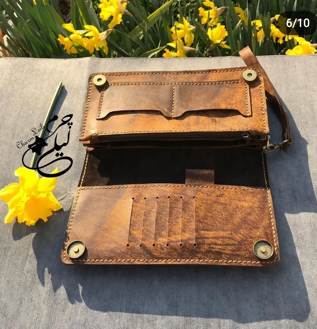 کیف مدارک و دسته چک