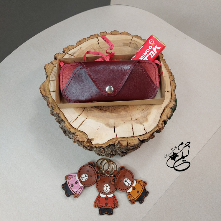 کادو چرمی دخترانه