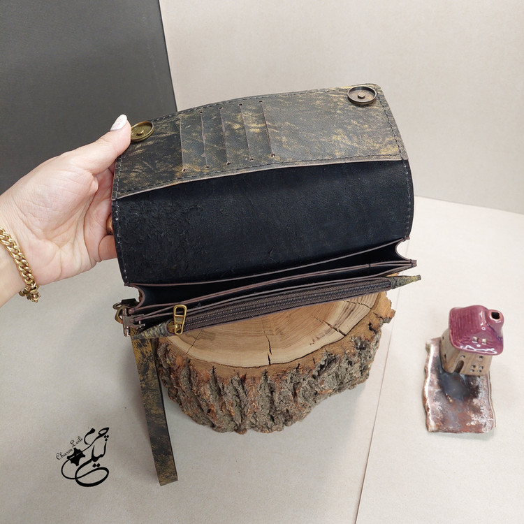 کیف مدارک چرم شتری