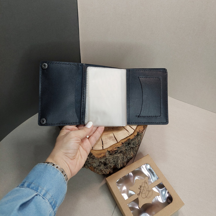 کیف پول و مدارک ماشین